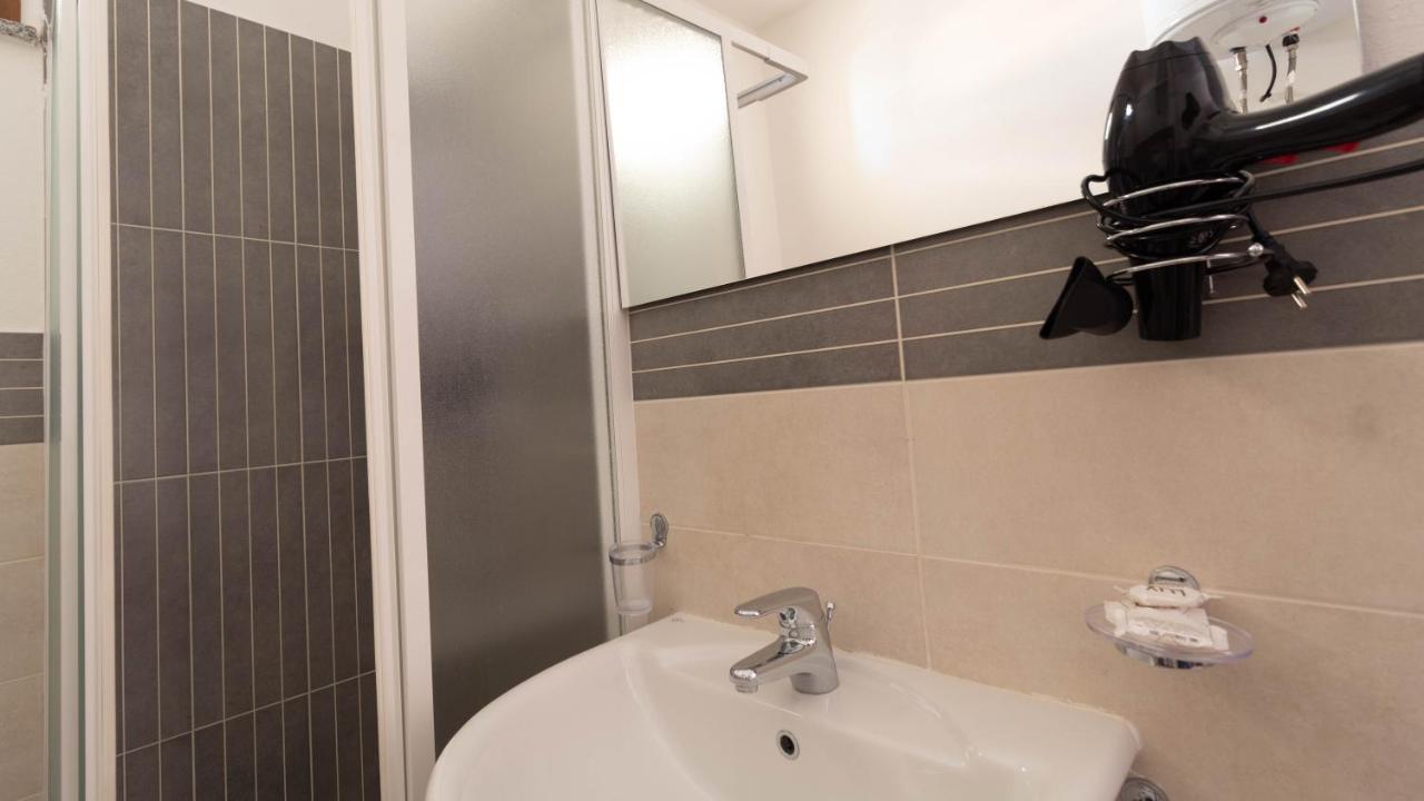 The Tiny House - Wonderful Alghero Apartment ภายนอก รูปภาพ